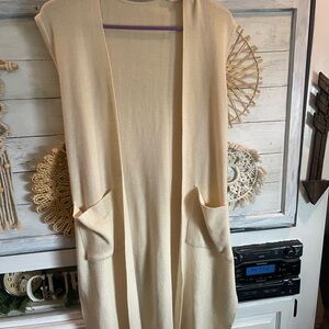 Cream Sleeveless Cardigan with Pockets